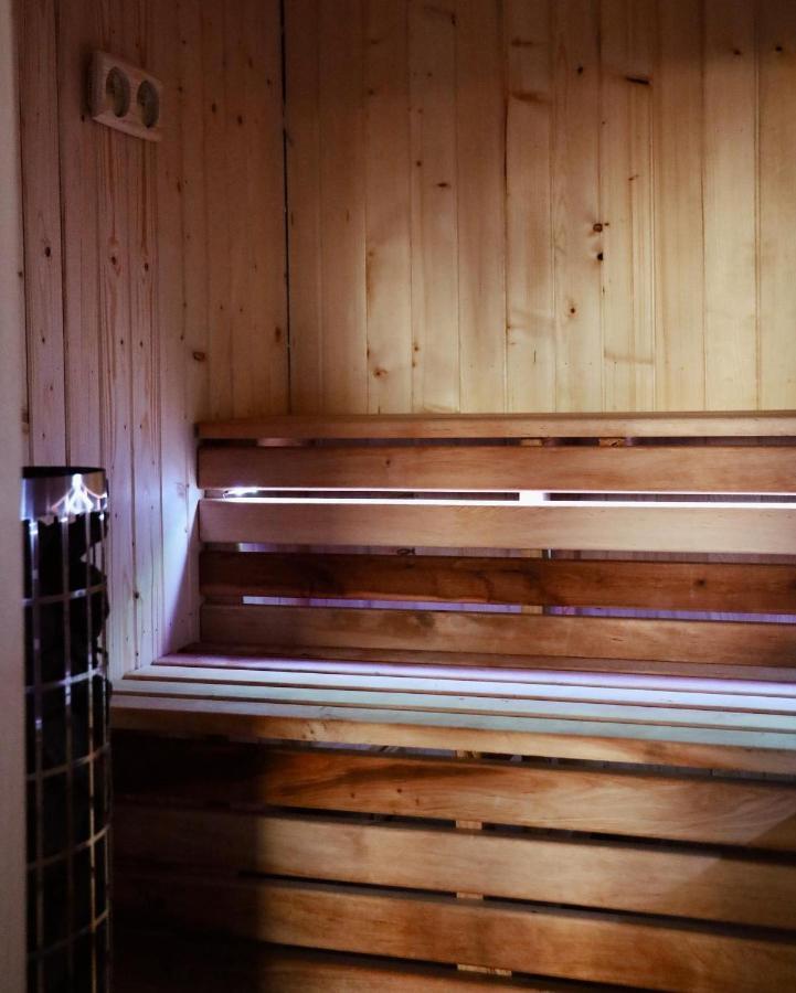 Apartamenty Wilga Spokojne Miejsce Z Calorocznym Jacuzzi I Letnim Basenem Exterior foto